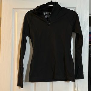 Figs pull over “women's Black Salta -1 Performance Zip”